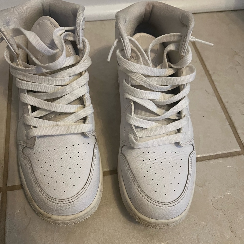 Jordan Kids White High-Top Sneakers